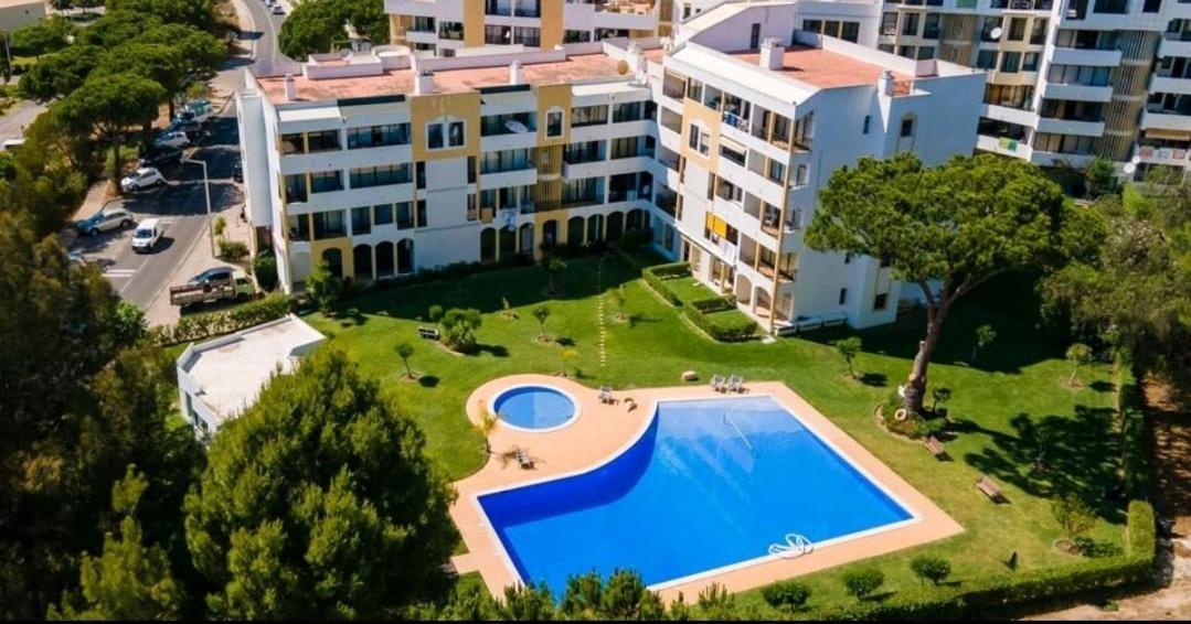 Vilamoura - Spacious With Swimming Pool & View Exterior foto